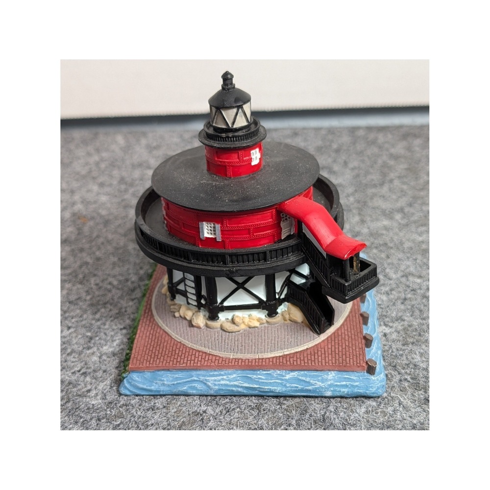 Scaasis Originals Thomas Point Shoal Lighthouse Maryland Figurine Red Black